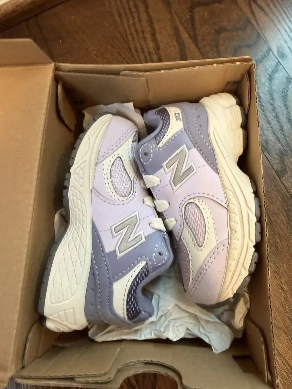 New Balance 2002R Sneakers Shoes Purple Little Girls Sz 5 NIB